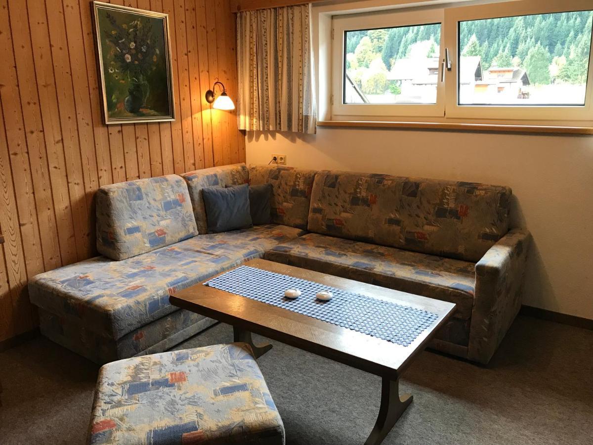 Pony-Ziegen-Hasen-Ranch Bichlbach Apartment Exterior photo